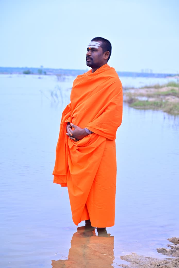 Pujyasri Omkaranandagiri Swamiji